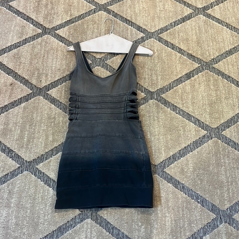 Guess jersey ombré mini dress with cutout
